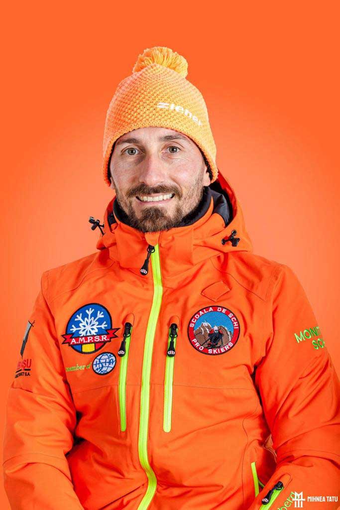 Mihai-Vladila---Pro-Skiers